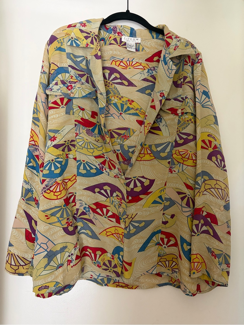 Citron Multicolor Fan-Print Lightweight Button-down Blouse 100% Silk